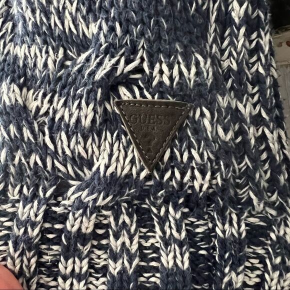 Guess slouchy cowl neck navy blue and white knit sweater womens size medium - Picture 11 of 11